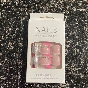 Pink and Silver DIY Toe-Nail Set